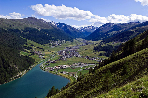 HOTEL TOURING - Livigno Family Hotel direttamente sulle piste