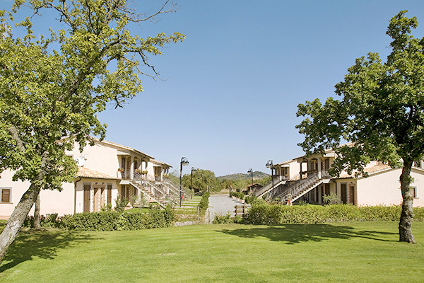 VILLAGGIO LE QUERCE - Sorano Residence nella Maremma toscana