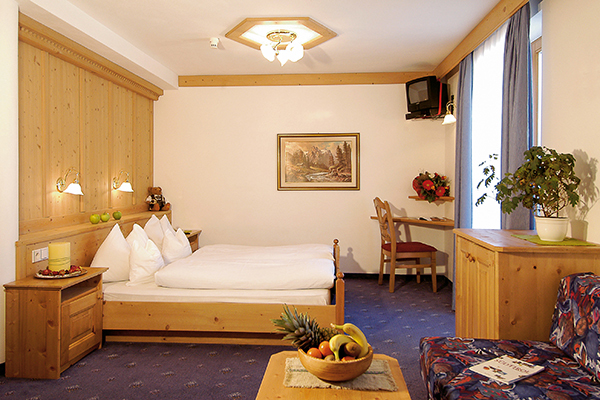 NATUR & ACTIV HOTEL ROGEN - Rio di Pusteria Wellness & Sci in Val Pusteria
