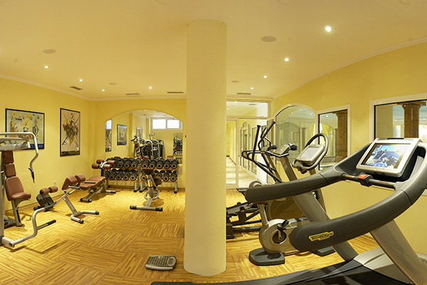 GRAND HOTEL LIBERTY - Riva del Garda Wellness 4* in stile Liberty