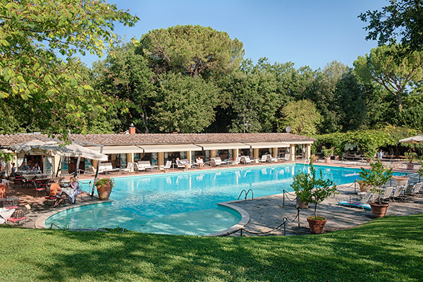 HOTEL BORGO SAN LUIGI - Monteriggioni Atmosfera suggestiva in un borgo del '600