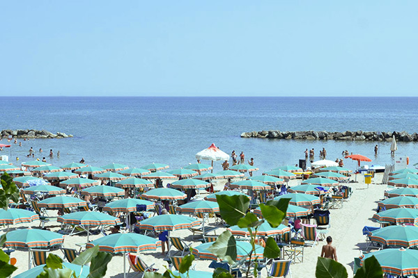 GRAND HOTEL ADRIATICO - Montesilvano 3*S nella splendida riviera Abruzzese