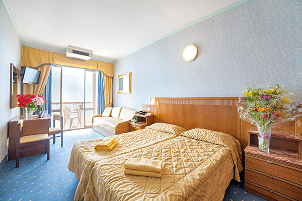 HOTEL PANORAMA - Limone sul Garda 4* in posizione panoramica, vista lago