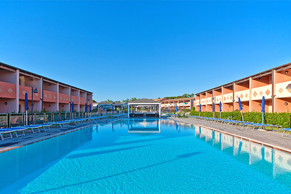 FUTURA CLUB BAJA BIANCA 4* - San Teodoro (OT) Affacciato sulle spiagge di Salina Bamba e Cala Brandinchi