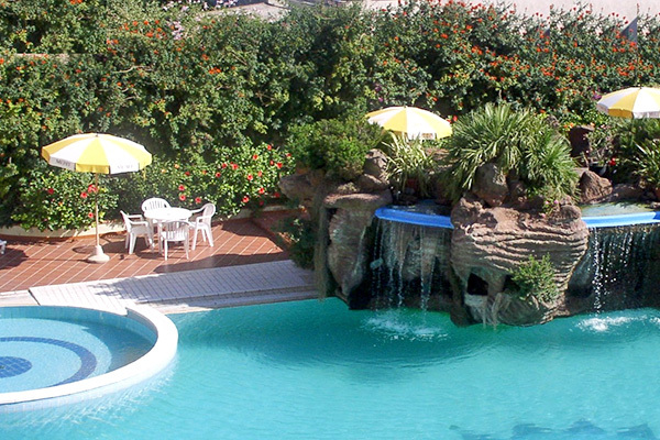 HOTEL MARIA ROSARIA - Orosei Elegante 4* nel Golfo di Orosei