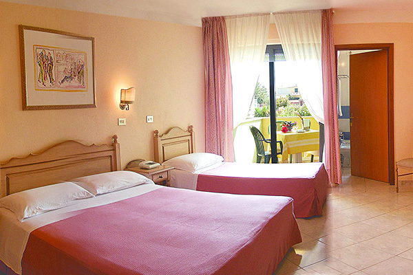 HOTEL MARIA ROSARIA - Orosei Elegante 4* nel Golfo di Orosei