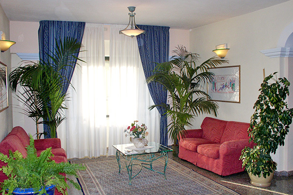 HOTEL MARIA ROSARIA - Orosei Elegante 4* nel Golfo di Orosei