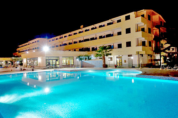 CLUB ESSE COSTA DELLO JONIO - Marina di Mandatoriccio Ottimo rapporto qualità/prezzo