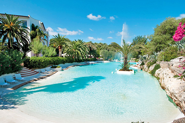 NICOLAUS CLUB OSTUNI ROSA MARINA RESORT 4* - Ostuni (BR) Stile mediterraneo in Resort 4*