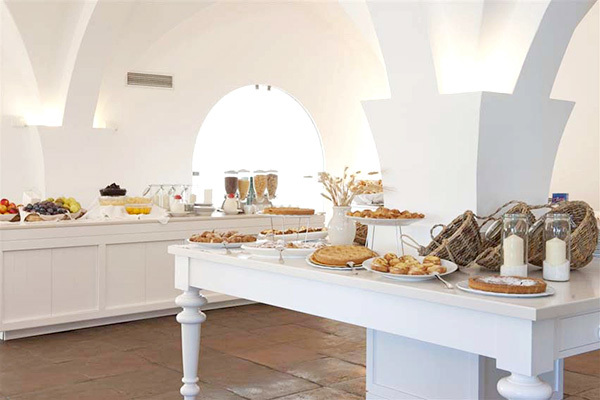 NICOLAUS CLUB OSTUNI ROSA MARINA RESORT 4* - Ostuni (BR) Stile mediterraneo in Resort 4*