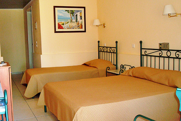 NICOLAUS CLUB MAREMONTE BEACH HOTEL - Georgioupolis Direttamente sulla spiaggia di Almiros Bay