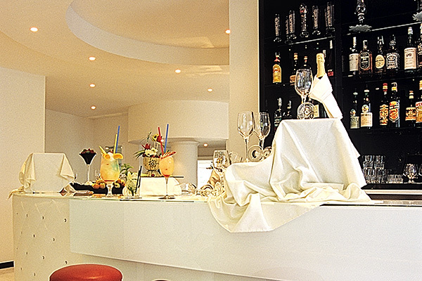 M GLAMOUR HOTEL - Gabicce Mare Elegante 4* in centro a Gabicce Mare