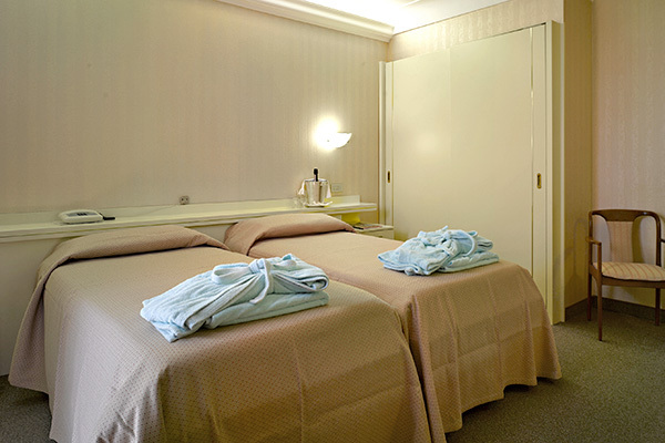 HOTEL COMMODORE TERME - Montegrotto Terme Terme & Spa ai piedi dei colli Euganei