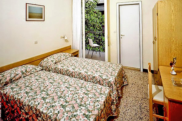 HOTEL K2 - Cattolica Gestione familiare, in centro