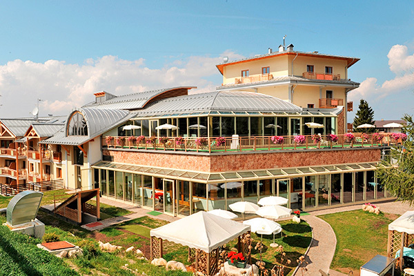 HOTEL MONTANA - Monte Bondone Coccole e wellness, per famiglie