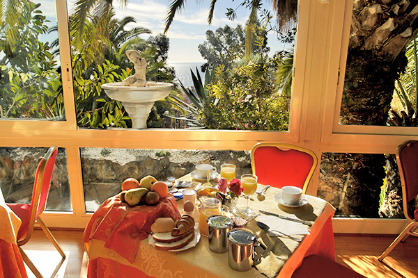 SUITE HOTEL NYALA - Sanremo In un giardino di palme secolari