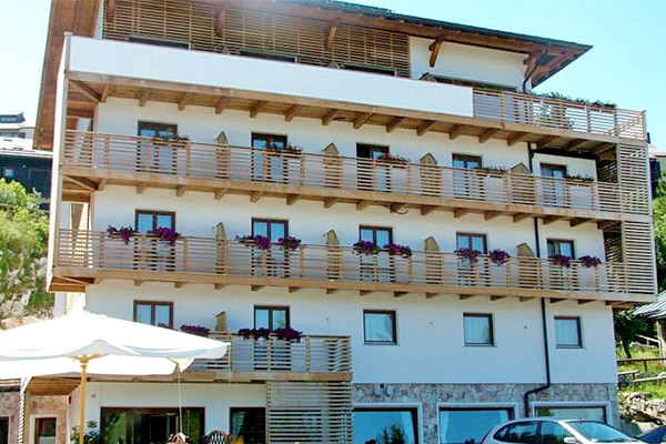 HOTEL CHALET CAMINETTO 3* - Monte Bondone (TN) Ottimo rapporto qualità-prezzo