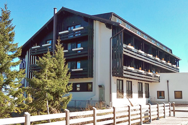 DOLOMITI CHALET FAMILY HOTEL - Vason del Monte Bondone Family Hotel 3* low cost sulle Dolomiti