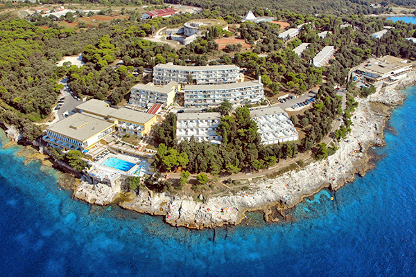 SPLENDID RESORT - Pola Sul mare, a 4 km dal centro di Pola