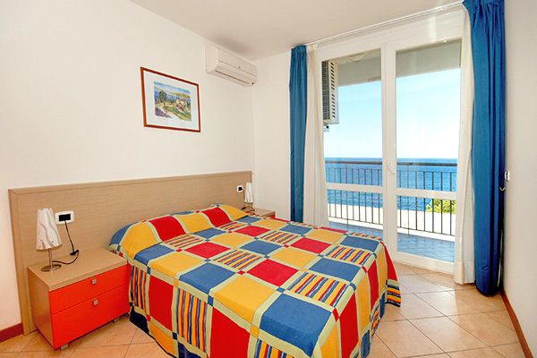 SPLENDID RESORT - Pola Sul mare, a 4 km dal centro di Pola