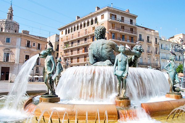 TOUR SPAGNA CLASSICA - Da Barcellona a Valencia Tour Amsterdam e Olanda, in pullman Gran Turismo