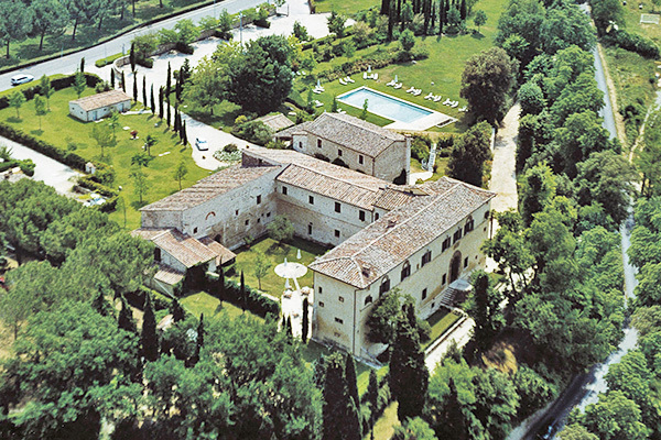 HOTEL RELAIS DELLA ROVERE - Colle di Val d'Elsa Atmosfera raffinata ed esclusiva nella citta' del Cristallo
