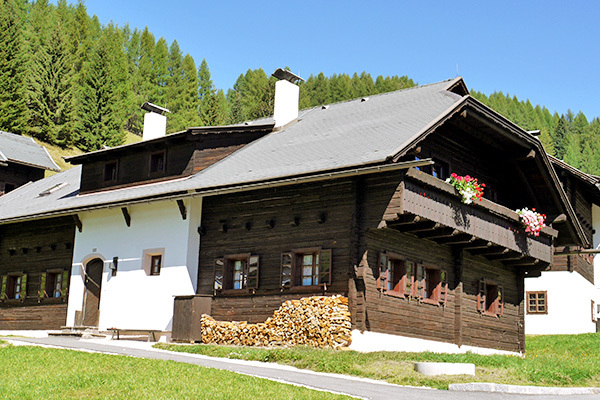 FAMILIENFERIENDORF KIRCHLEITN - Bad Kleinkirchheim Wellness & Beauty tra le montagne tirolesi