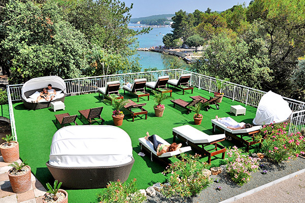HOTEL MALIN - Njivice Di fronte al mare, sull'Isola di krk