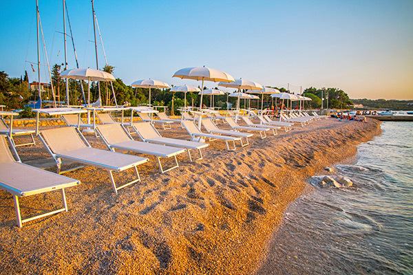 HOTEL MALIN - Njivice Di fronte al mare, sull'Isola di krk