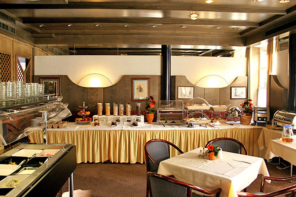 HOTEL ALPINPARK - Innsbruck Posizione strategica a Innsbruck
