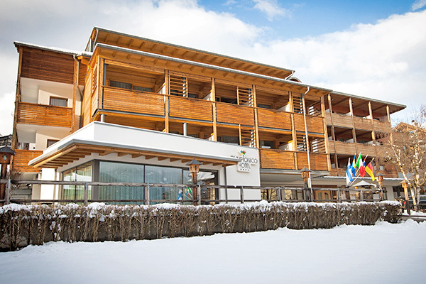 HOTEL OLIMPIONICO - Castello-Molina di Fiemme Gestione familiare in Val di Fiemme