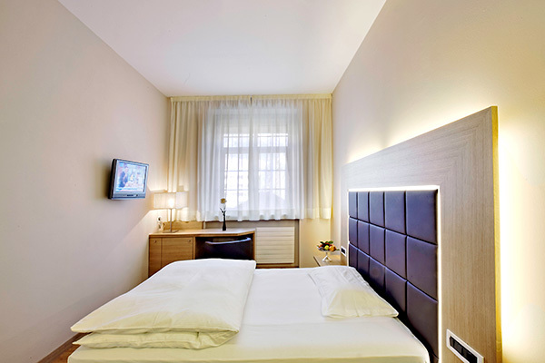 HOTEL MERANERHOF - Merano A 50 metri dalle Terme di Merano