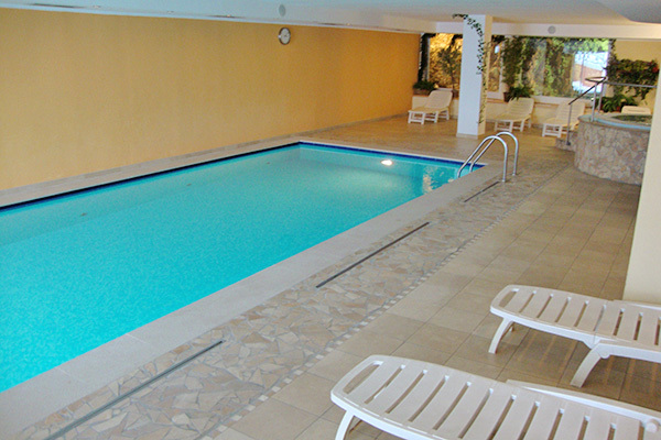 HOTEL STELLA DELLE ALPI 3*S - Ronzone (TN) Ambiente tipico e buona cucina