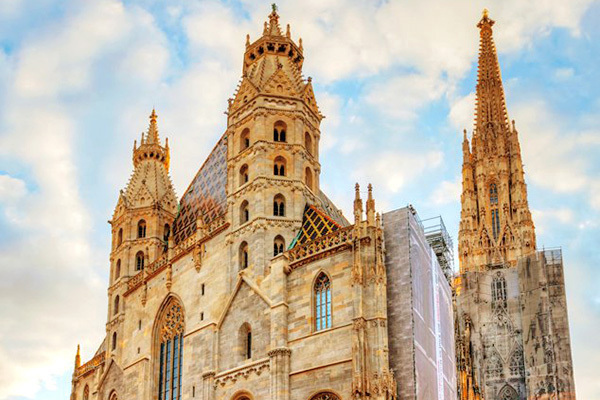 TOUR VIENNA - Vienna