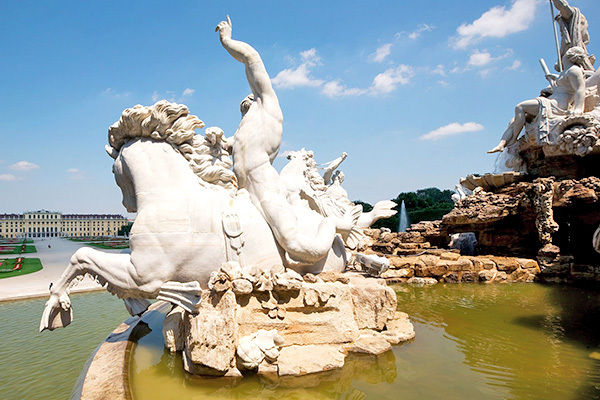 TOUR VIENNA - Vienna