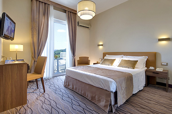 HOTEL ARISTON MOLINO - Abano Terme Relax e benessere ad Abano