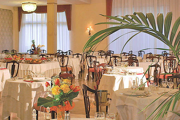 HOTEL ARISTON MOLINO - Abano Terme Relax e benessere ad Abano
