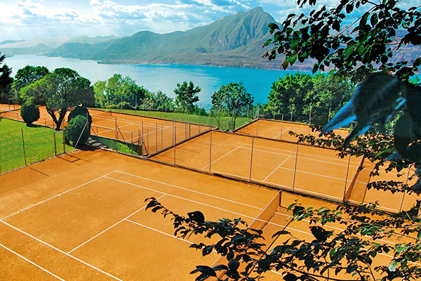 PARK HOTEL JOLANDA - San Zeno di Montagna Vacanza in famiglia sul Lago di Garda