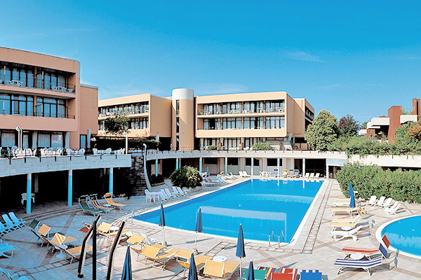 HOTEL ALFIERI - Sirmione A pochi passi dal lago