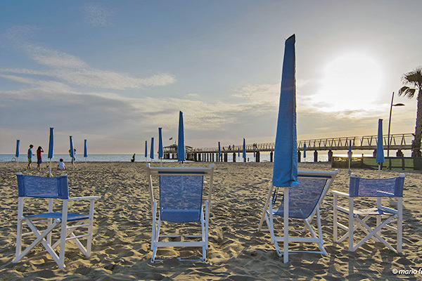 HOTEL NUOVO TIRRENO - Lido di Camaiore Sul lungomare della Versilia