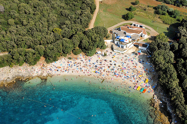 HOTEL BRIONI - Pola Sul mare, a 4 km dal centro di Pola