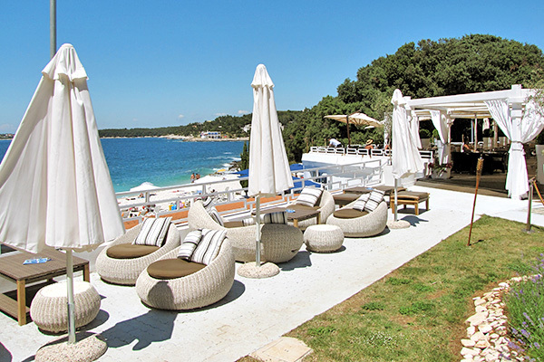 HOTEL BRIONI - Pola Sul mare, a 4 km dal centro di Pola