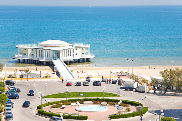 SENBHOTEL - Senigallia Direttamente sul lungomare
