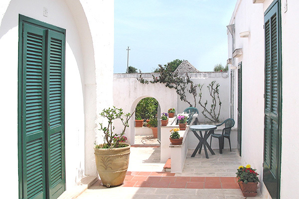 HOTEL MASSERIA REFRIGERIO - Ostuni Resort 4* in un uliveto secolare, nel Salento