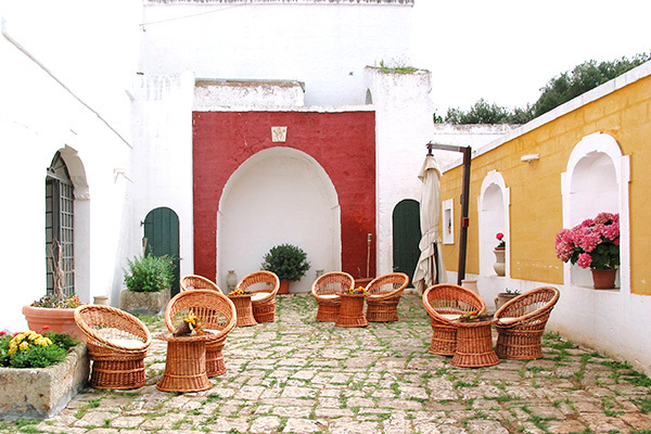 HOTEL MASSERIA REFRIGERIO - Ostuni Resort 4* in un uliveto secolare, nel Salento