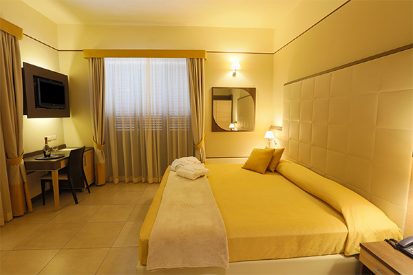 HOTEL MILAZZO - Milazzo Spettacolare 4* vista mare, sulla Baia di Taormina