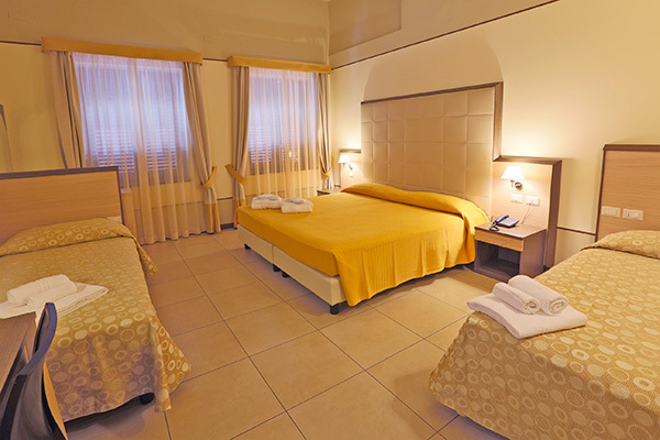 HOTEL MILAZZO - Milazzo Spettacolare 4* vista mare, sulla Baia di Taormina