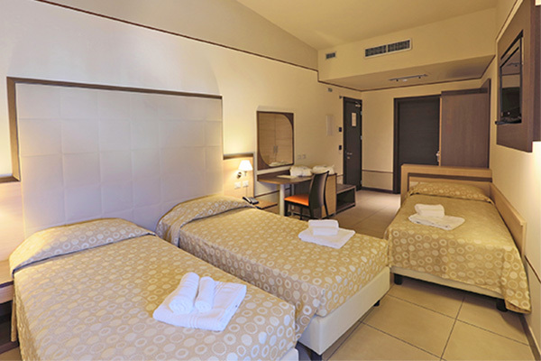 HOTEL MILAZZO - Milazzo Spettacolare 4* vista mare, sulla Baia di Taormina