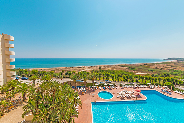 NICOLAUS CLUB PARADISE BEACH - Selinunte Moderno resort, a pochi passi da Budoni