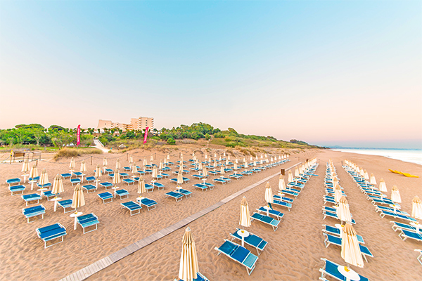 NICOLAUS CLUB PARADISE BEACH - Selinunte Moderno resort, a pochi passi da Budoni